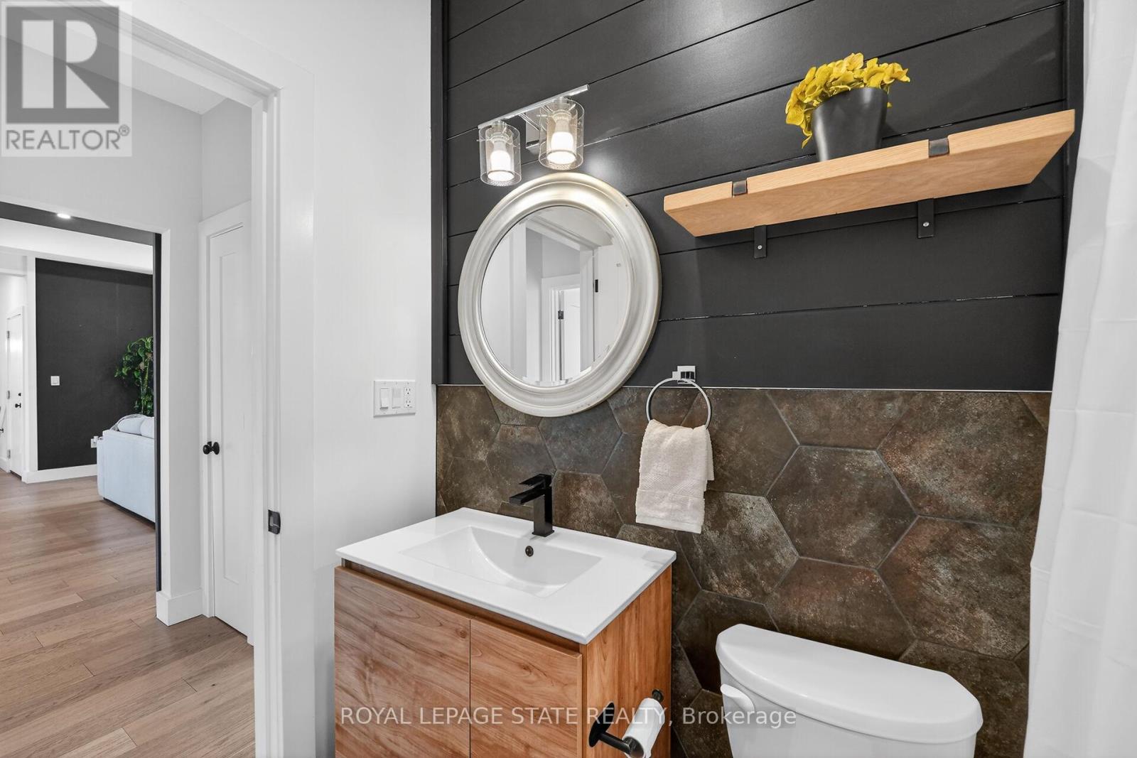 49 Hickory Court, Port Colborne, Ontario  L3K 0B2 - Photo 21 - X13012050