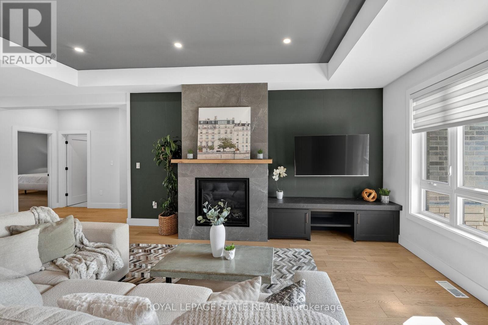 49 Hickory Court, Port Colborne, Ontario  L3K 0B2 - Photo 4 - X13012050