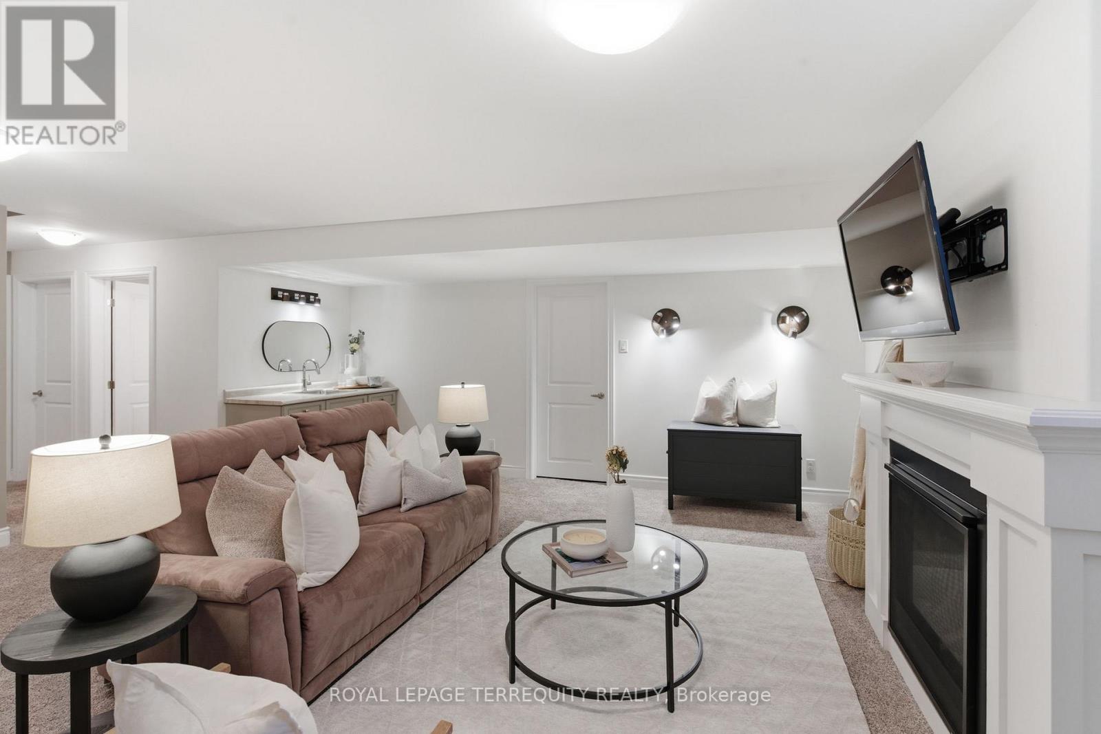 32 Birchmount Street, Quinte West, Ontario  K8V 0C6 - Photo 31 - X13012102