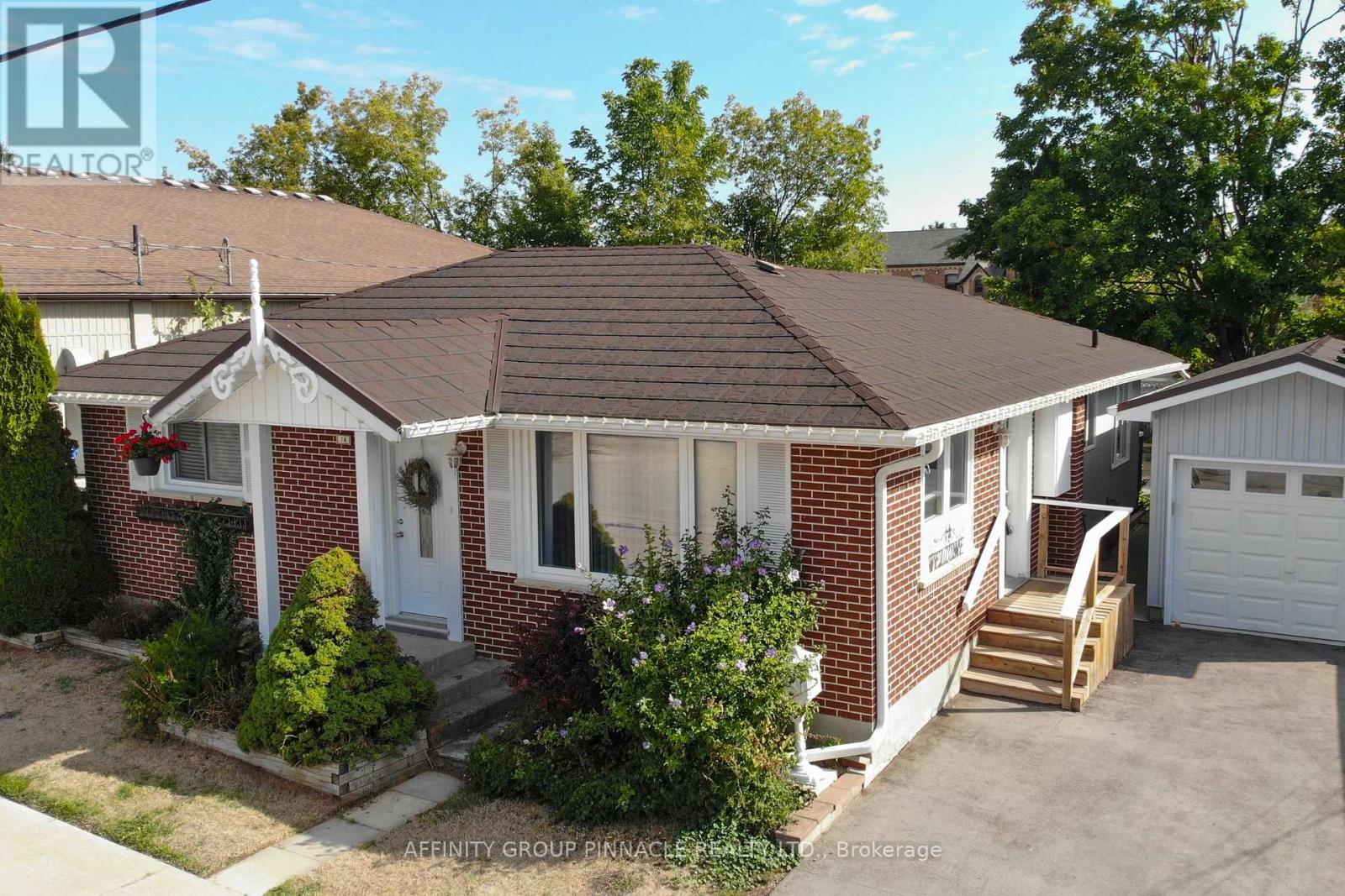 74 William Street, Kawartha Lakes, Ontario  K0M 1A0 - Photo 2 - X12961036