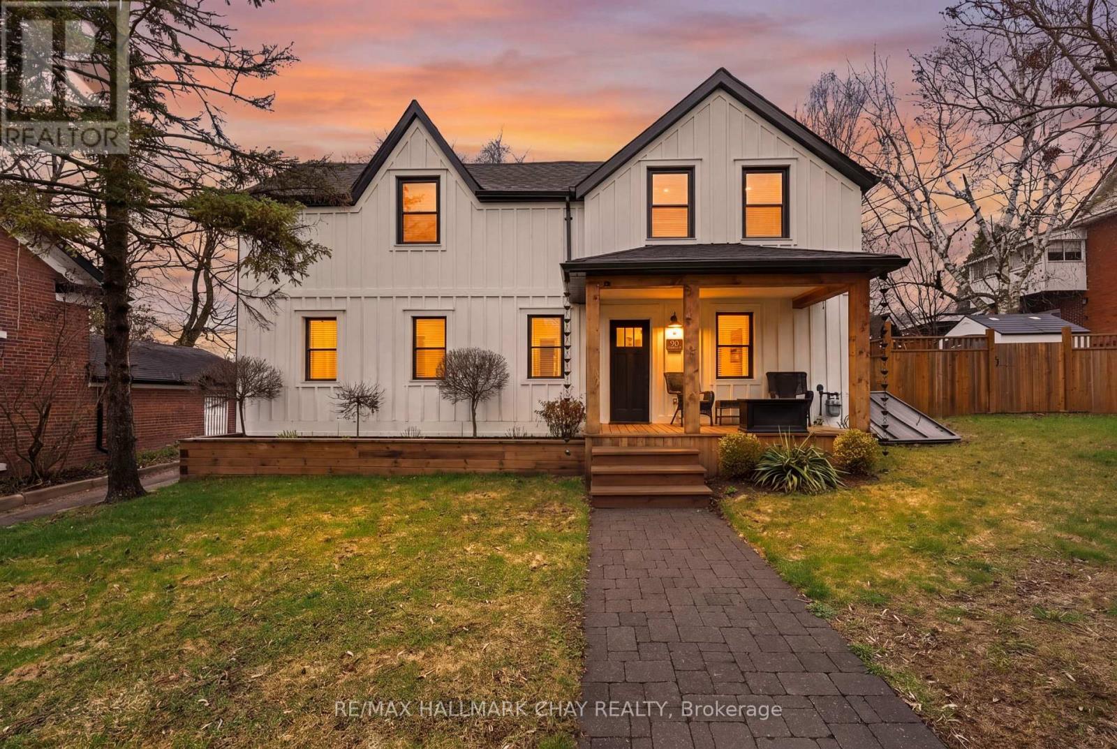 Upper Unit - 90 Church Street, Bradford West Gwillimbury (Bradford), Ontario  L3Z 1P9 - Photo 13 - N13011970