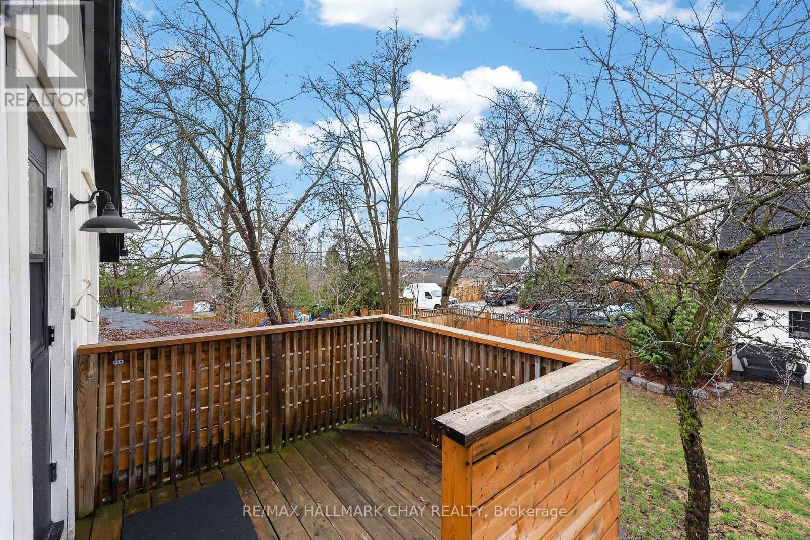 Upper Unit - 90 Church Street, Bradford West Gwillimbury (Bradford), Ontario  L3Z 1P9 - Photo 11 - N13011970