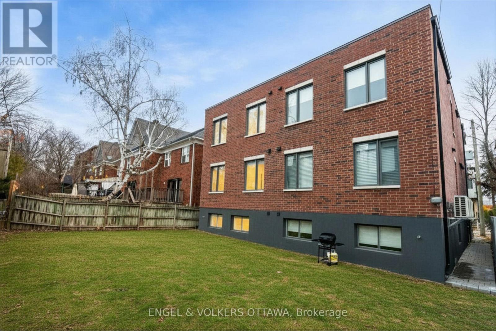 B - 193 Hopewell Avenue, Ottawa, Ontario  K1S 2Z4 - Photo 26 - X12698618