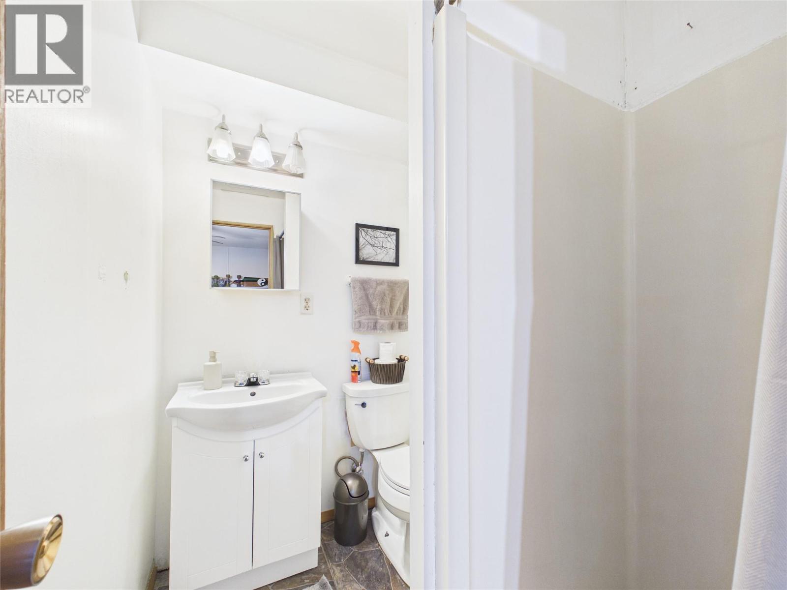 2320 5th Street S, Cranbrook, British Columbia  V1C 4Z7 - Photo 27 - 10383887