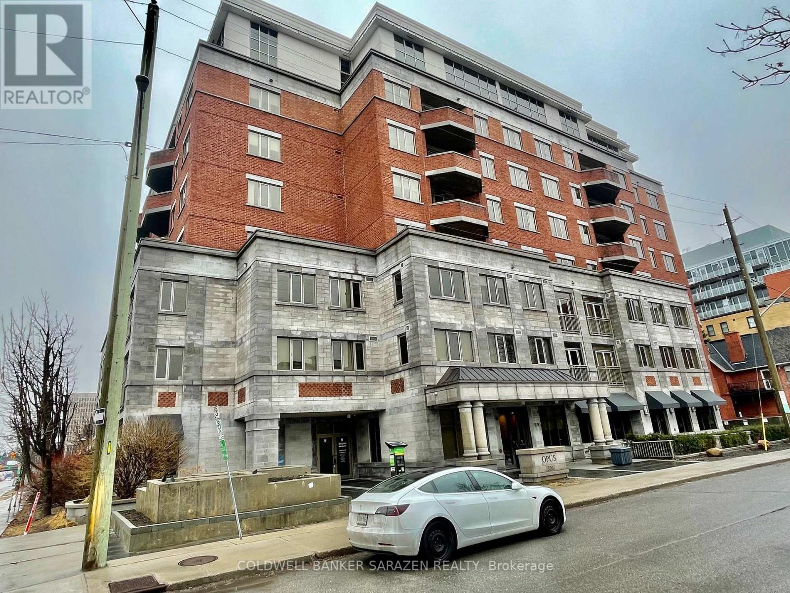 701 - 320 Mcleod Street, Ottawa, Ontario  K2P 1A3 - Photo 1 - X12958604