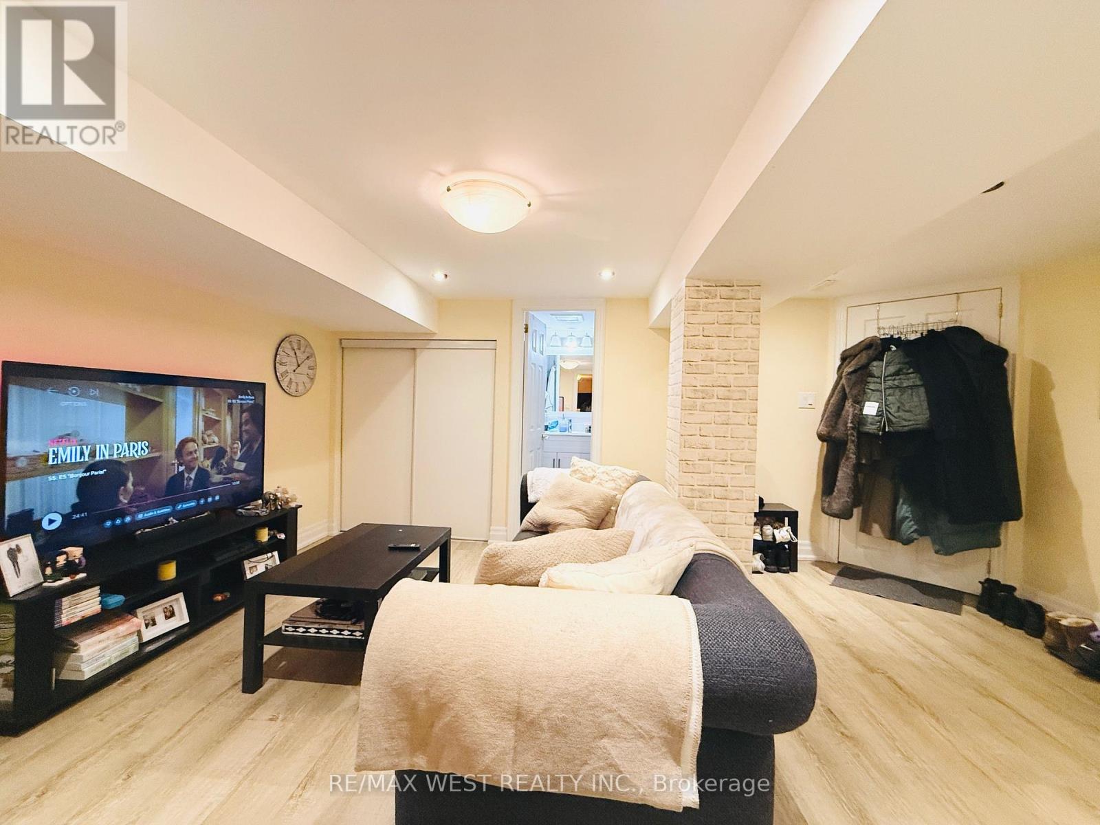 Lower - 48 Keystone Avenue, Toronto, Ontario  M4C 1H4 - Photo 10 - E12689810