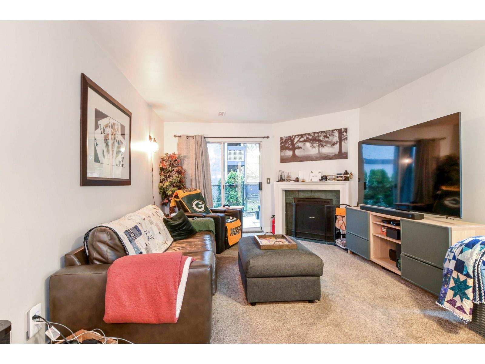 114 34909 Old Yale Road, Abbotsford, British Columbia  V3G 2E7 - Photo 3 - R3112240