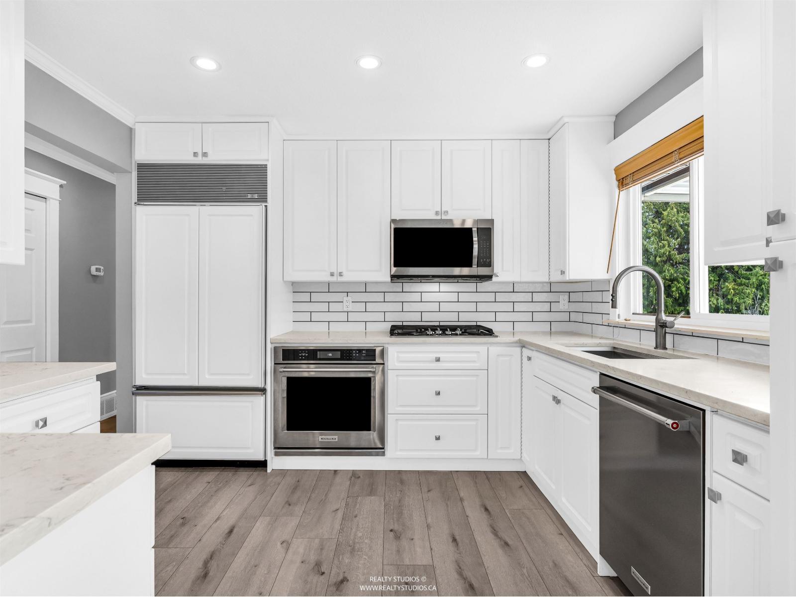 13258 65b Avenue, Surrey, British Columbia  V3W 7Y7 - Photo 8 - R3111960