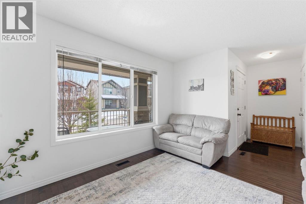 14 Reunion Grove, Airdrie, Alberta  T4B 0Z7 - Photo 6 - A2295952