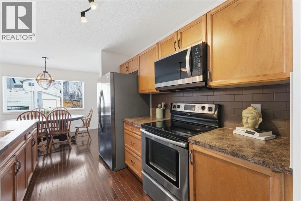 14 Reunion Grove, Airdrie, Alberta  T4B 0Z7 - Photo 11 - A2295952