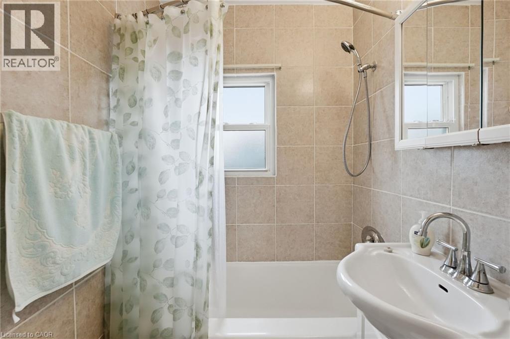 54 Bingham Road, Hamilton, Ontario  L8H 1W4 - Photo 27 - 40821534