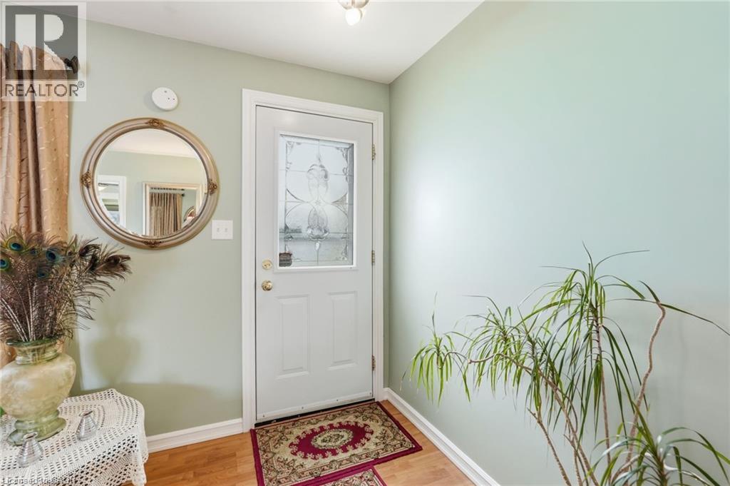 54 Bingham Road, Hamilton, Ontario  L8H 1W4 - Photo 6 - 40821534