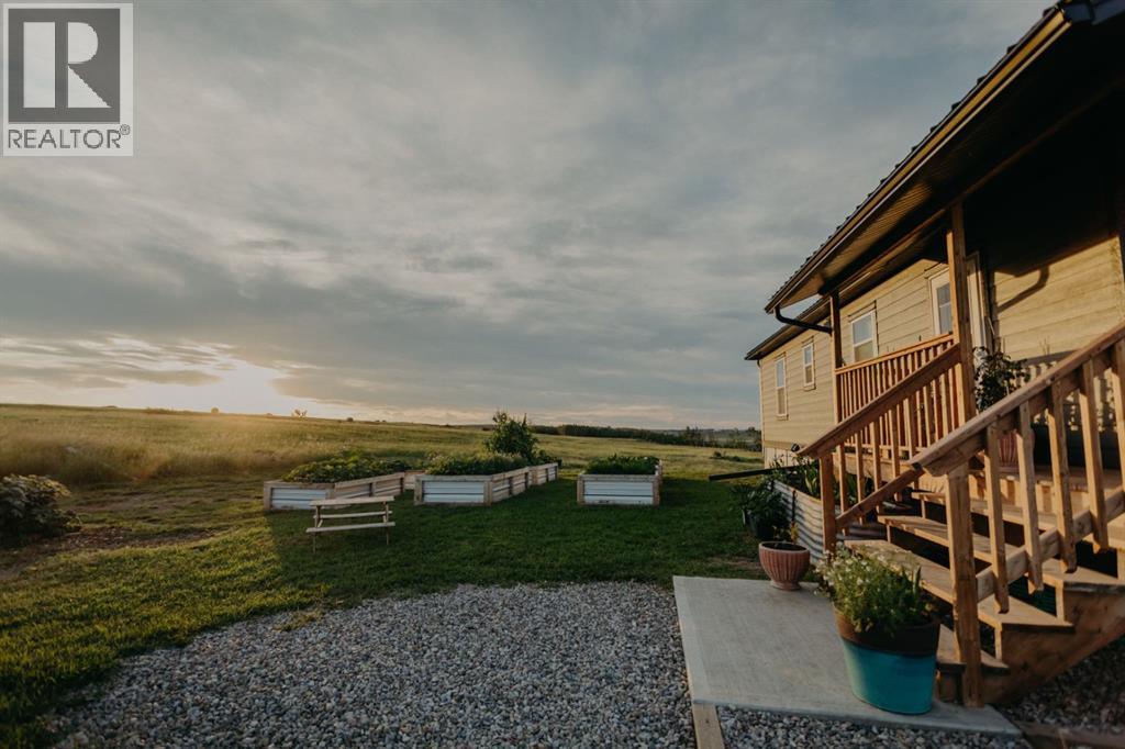 30480 #16 Range Road 12, Rural Mountain View County, Alberta  T0M 0N0 - Photo 4 - A2296647