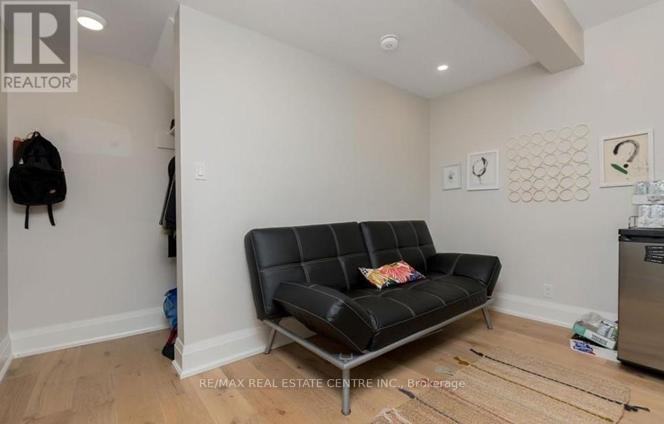 14 Young Street W, Waterloo, Ontario  N2L 2Y8 - Photo 30 - X12676082