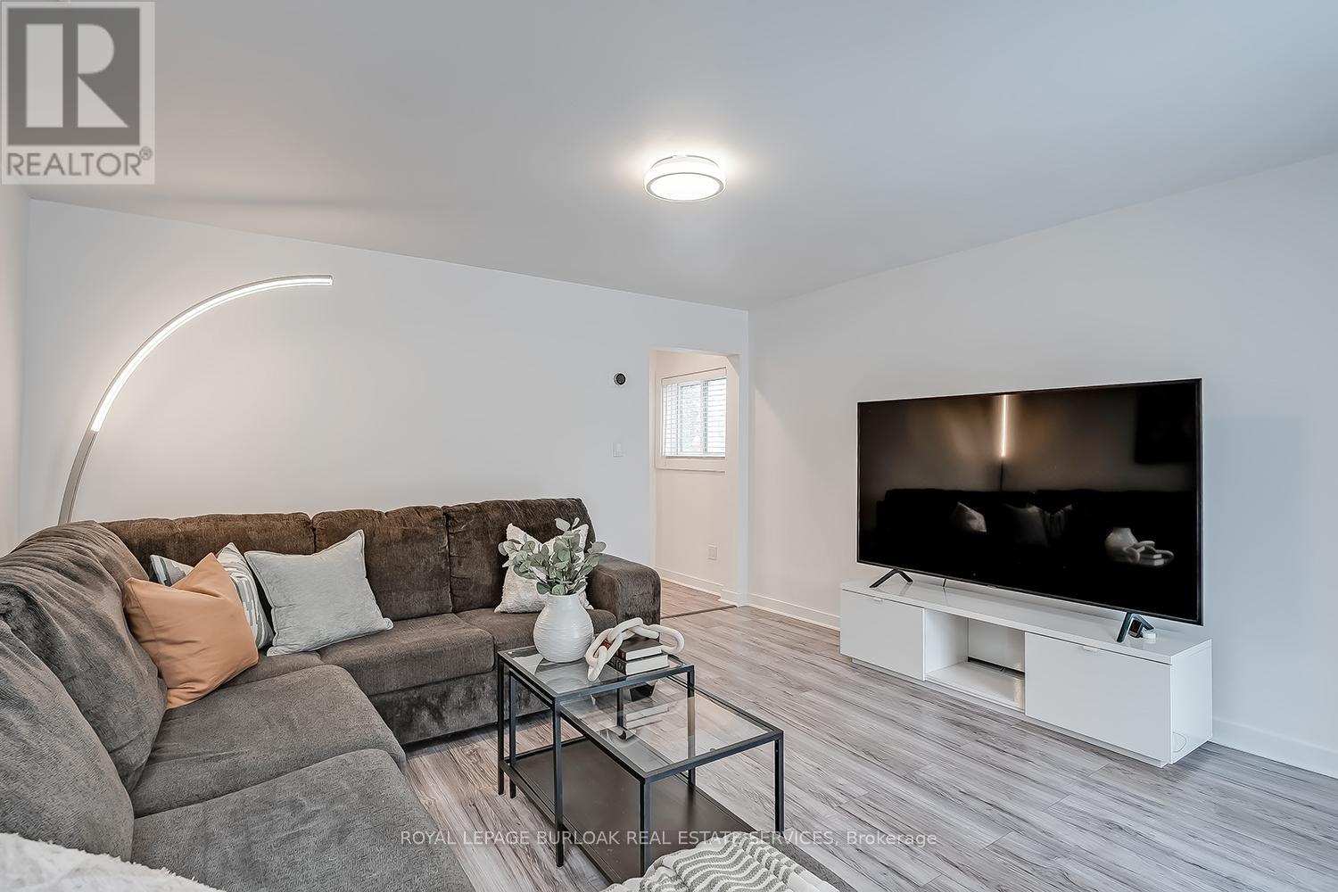 173 London Street N, Hamilton, Ontario  L8H 4C1 - Photo 15 - X12703268