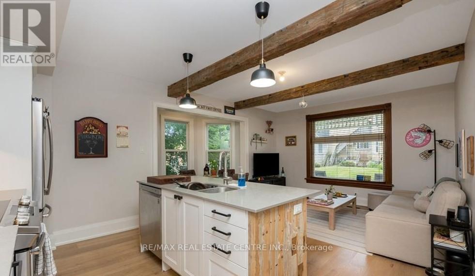 14 Young Street W, Waterloo, Ontario  N2L 2Y8 - Photo 37 - X12676082