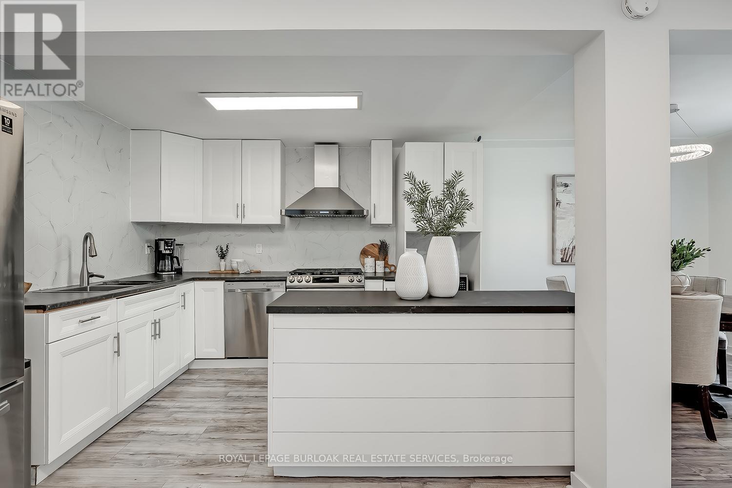 173 London Street N, Hamilton, Ontario  L8H 4C1 - Photo 10 - X12703268