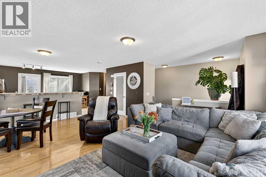 123 Tuscany Springs Gardens Nw, Calgary, Alberta  T3L 2R4 - Photo 6 - A2301647