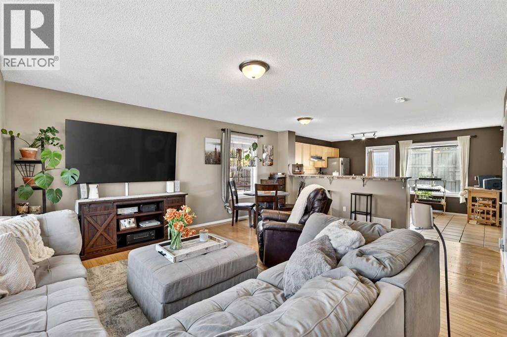 123 Tuscany Springs Gardens Nw, Calgary, Alberta  T3L 2R4 - Photo 7 - A2301647