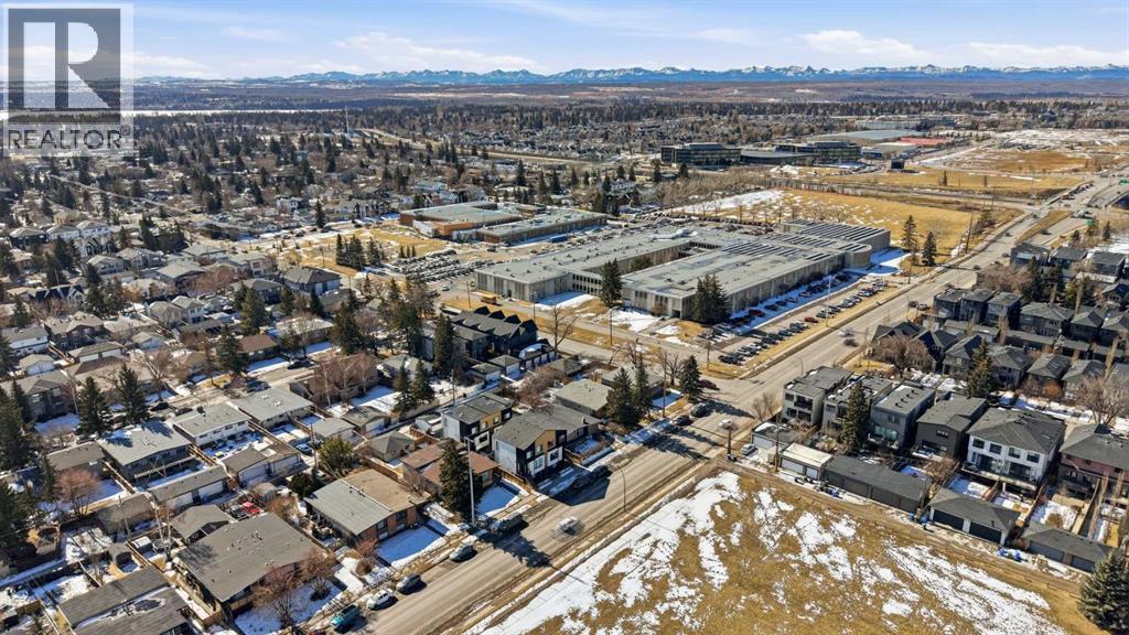 2135, 2139, 2143 50 Avenue Sw, Calgary, Alberta  T2T 2W5 - Photo 4 - A2302642