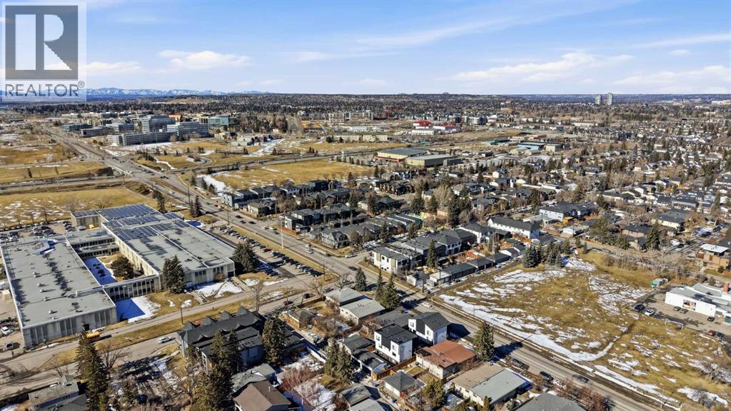 2135, 2139, 2143 50 Avenue Sw, Calgary, Alberta  T2T 2W5 - Photo 5 - A2302642