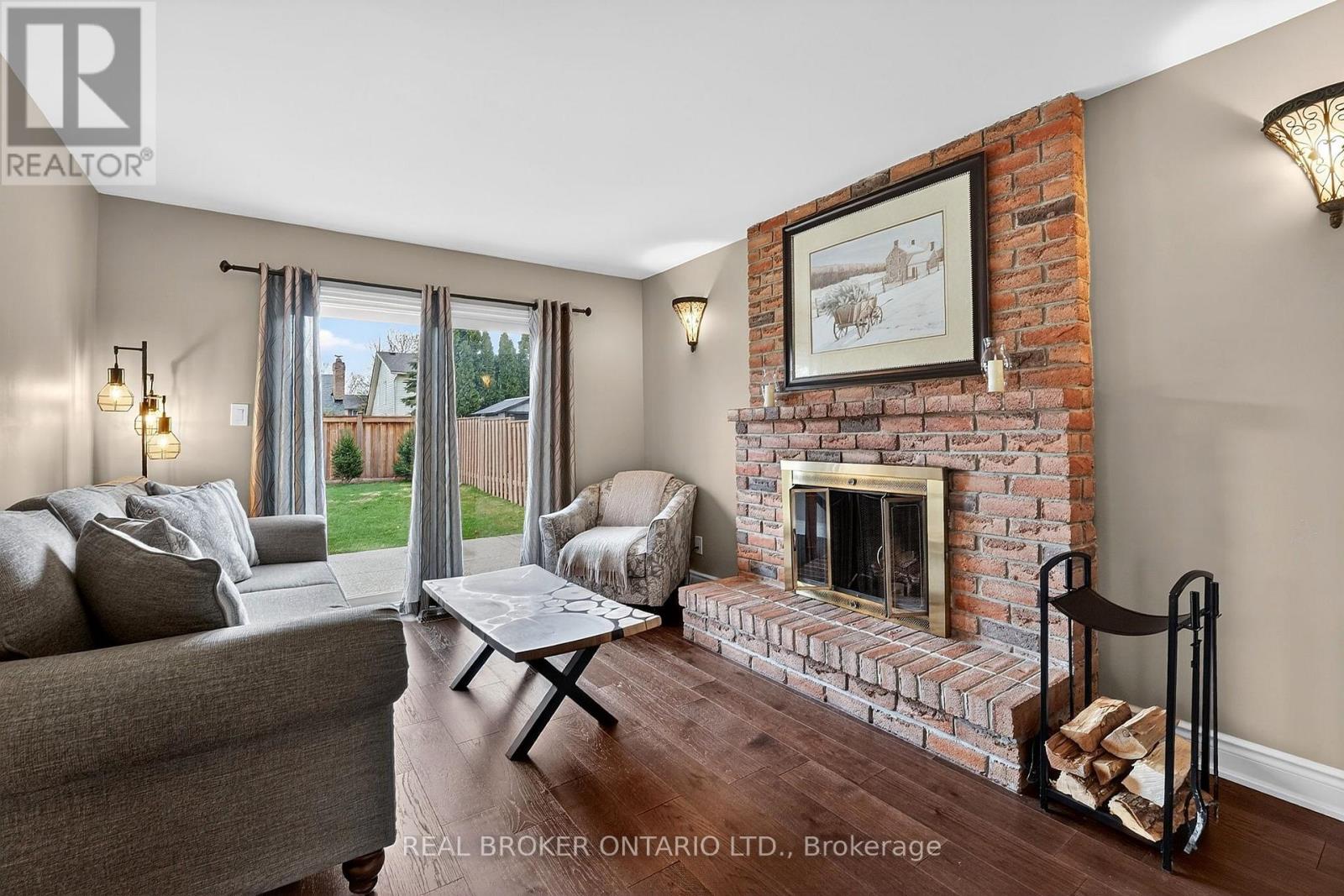 474 Knightsbridge Crescent, Hamilton, Ontario  L9G 3S5 - Photo 3 - X13011142