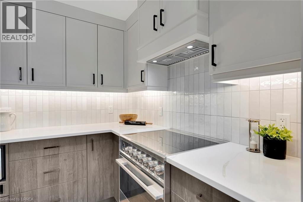 7 Grand River Street N Unit# 202, Paris, Ontario  N3L 2L9 - Photo 3 - 40821690