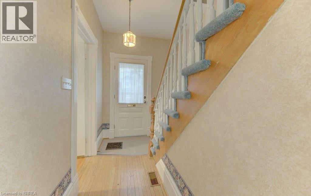 416 Margaret Street, Cambridge, Ontario  N3H 3X7 - Photo 2 - 40819960