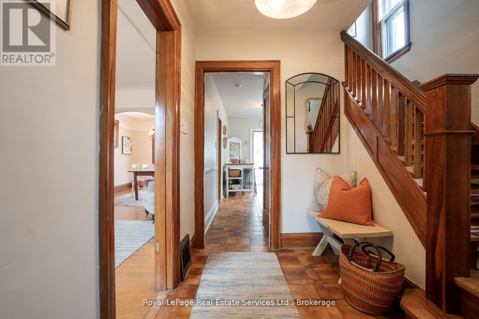 89 Edgemont Street S, Hamilton, Ontario  L8K 2H6 - Photo 7 - X13012242