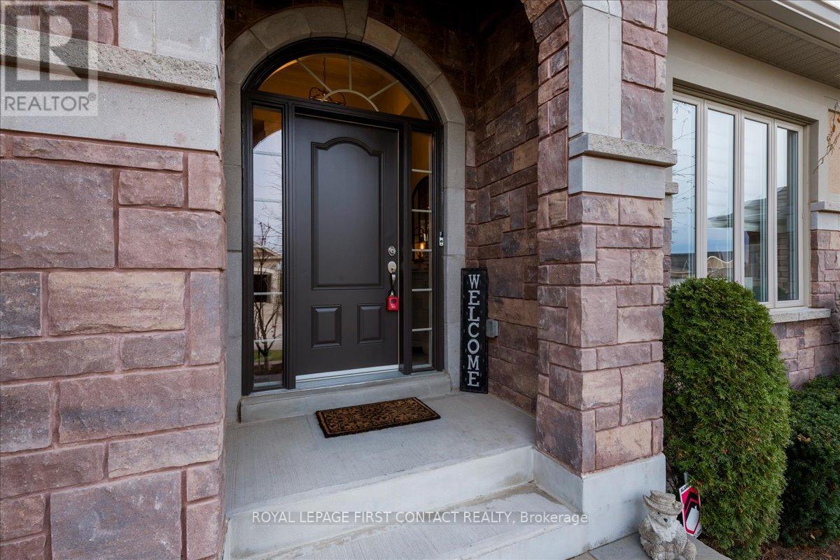 222 RIDGE WAY, New Tecumseth, Ontario