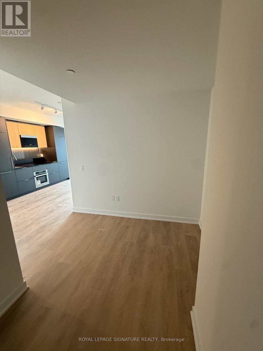 503 - 1 Fairview Road, Mississauga, Ontario  L5A 4C6 - Photo 10 - W13010106