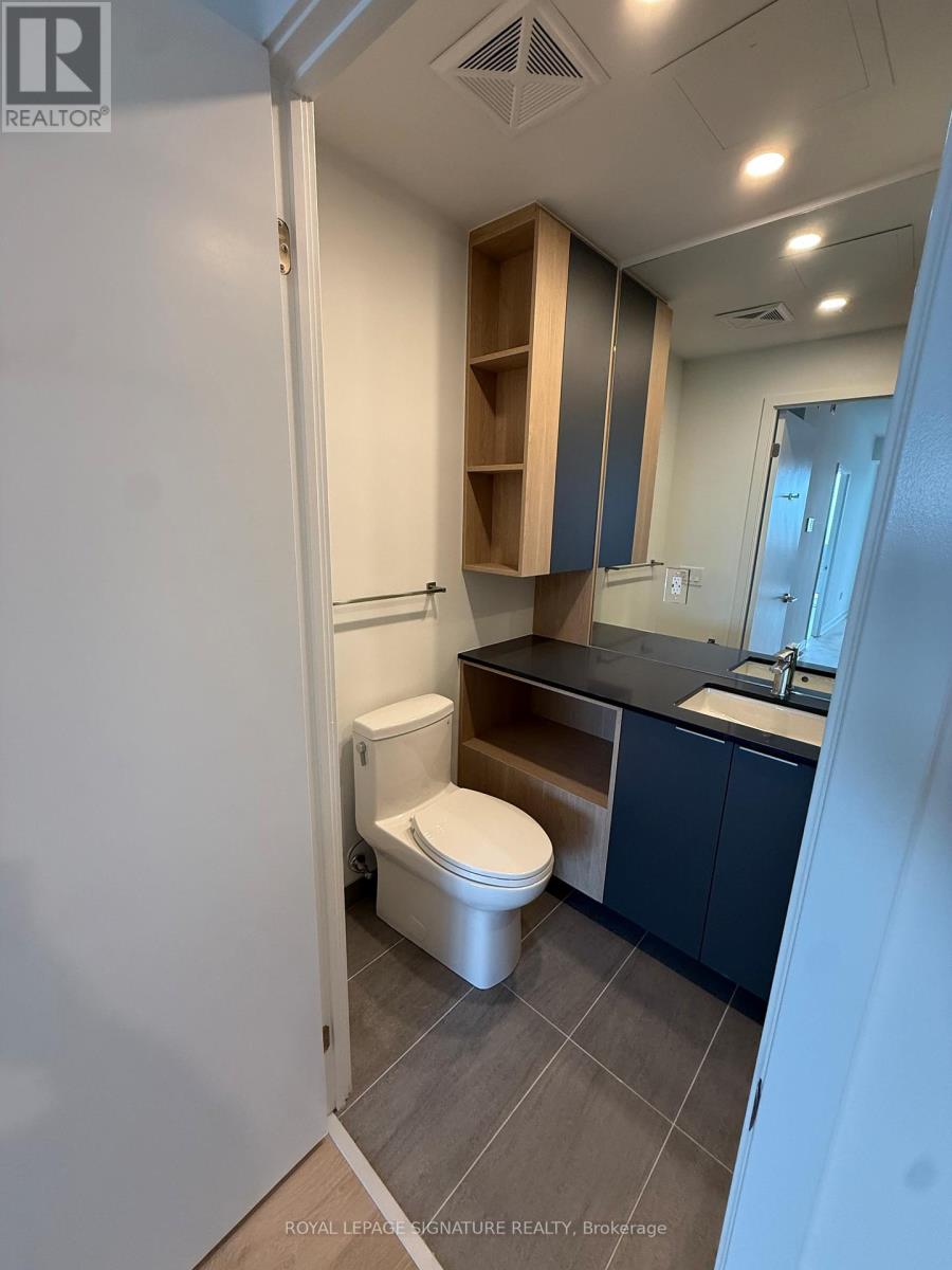 503 - 1 Fairview Road, Mississauga, Ontario  L5A 4C6 - Photo 16 - W13010106