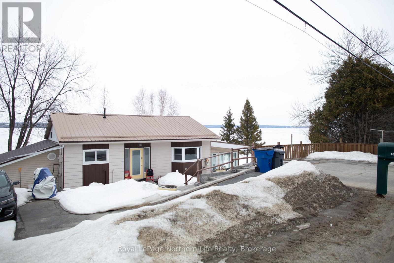 1017 Lakeshore Road, Temiskaming Shores, Ontario  P0J 1K0 - Photo 2 - T13012476