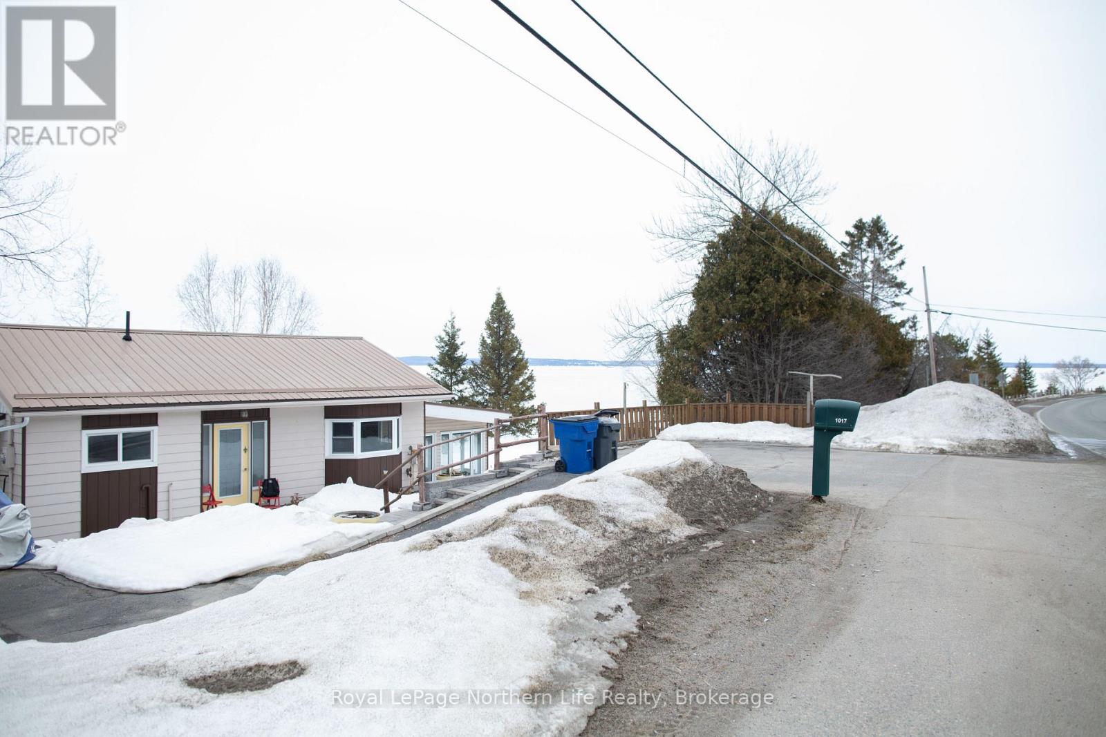 1017 Lakeshore Road, Temiskaming Shores, Ontario  P0J 1K0 - Photo 3 - T13012476