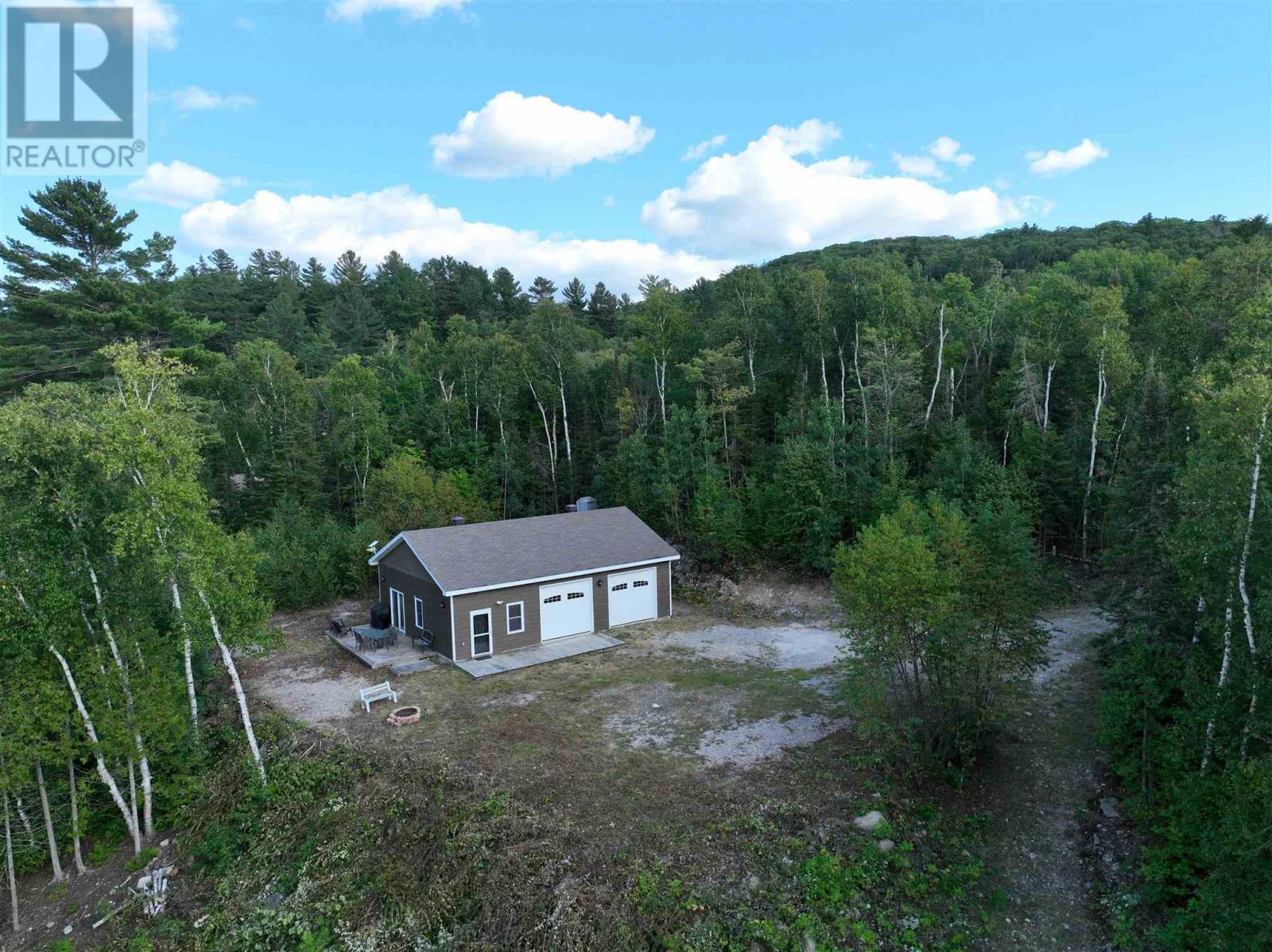 944 Dunlop Shores Rd, Elliot Lake, Ontario  P5A 2S9 - Photo 12 - SM260330