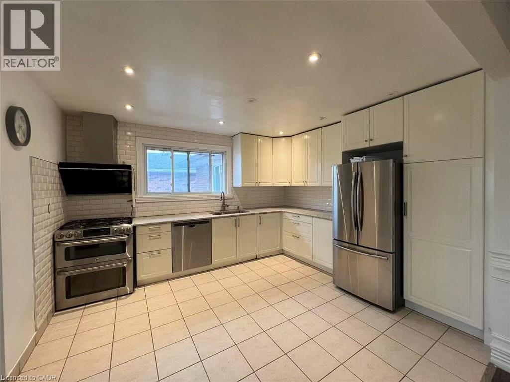 26 Marlowe Drive Unit# Main, Hamilton, Ontario  L9C 2H6 - Photo 6 - 40821851