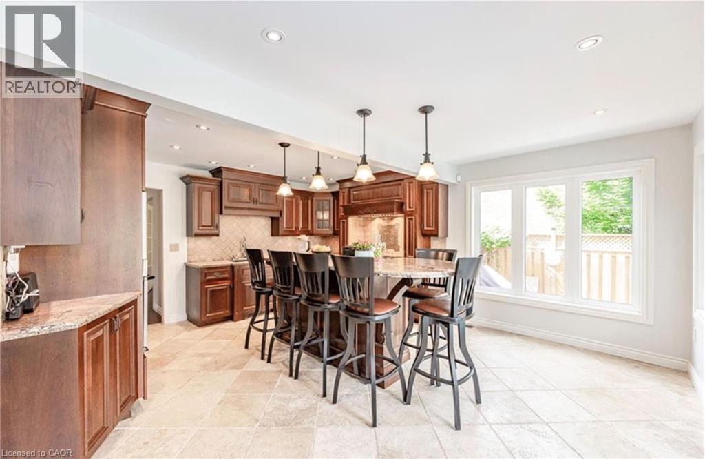 500 Blenheim Crescent, Oakville, Ontario  L6J 6P7 - Photo 10 - 40821703