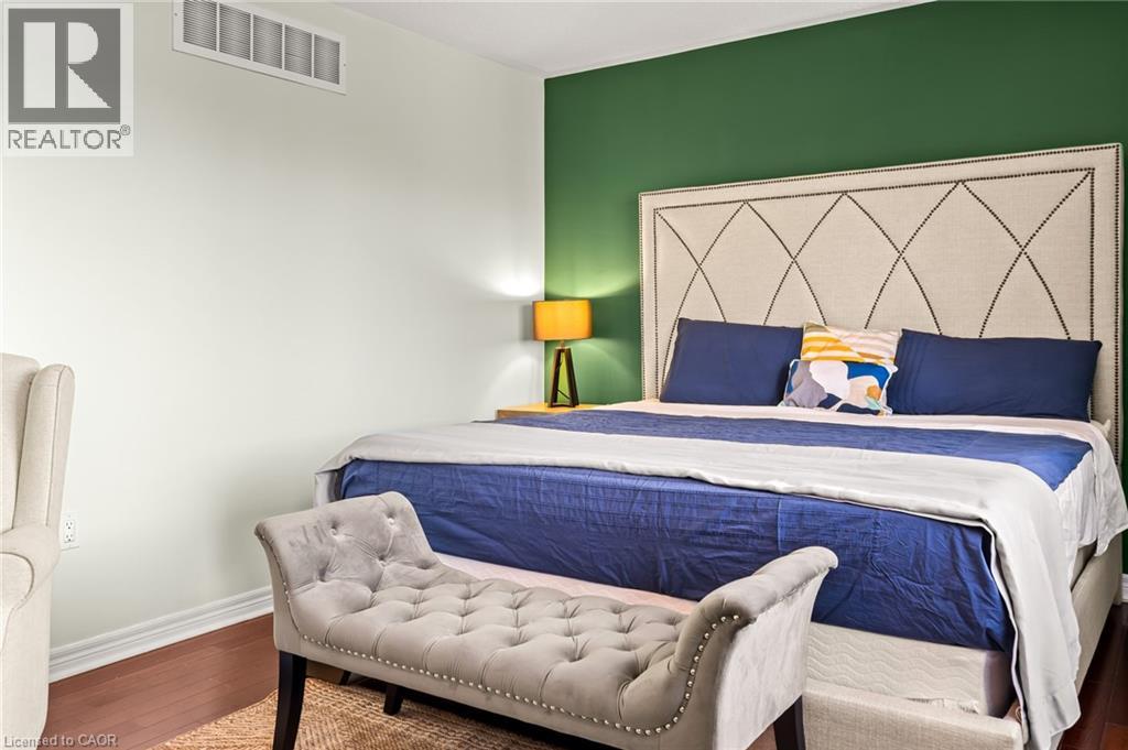 12 Buman Court, Barrie, Ontario  L4N 0L3 - Photo 18 - 40820754