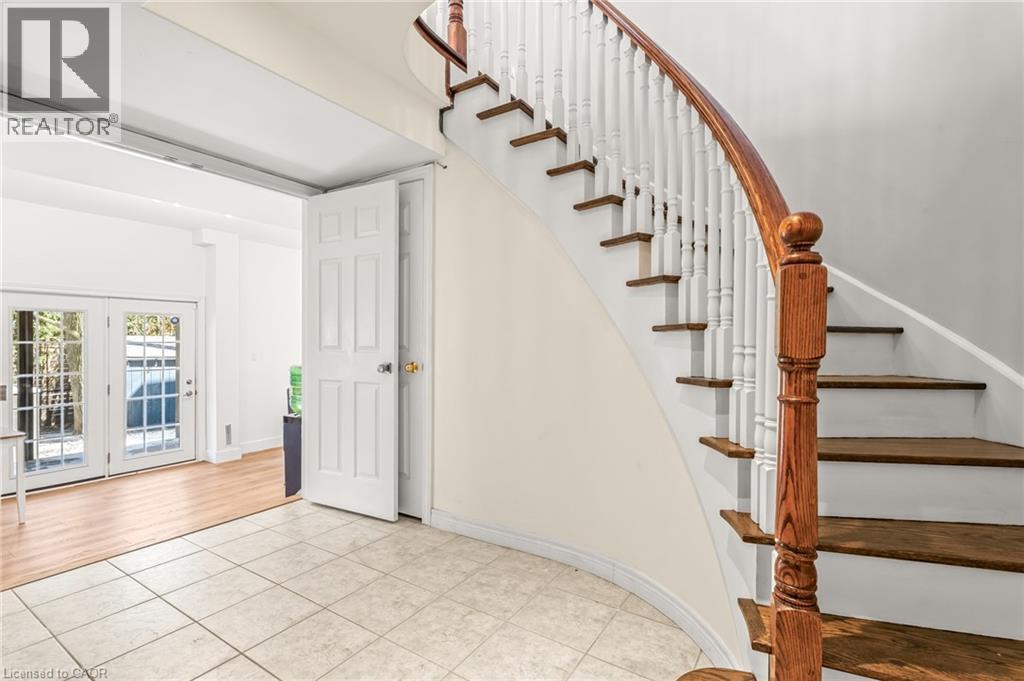 12 Buman Court, Barrie, Ontario  L4N 0L3 - Photo 31 - 40820754