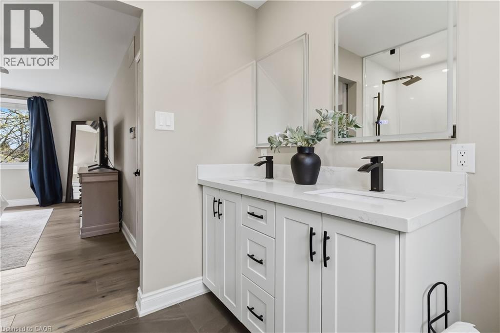 2485 Woburn Crescent, Oakville, Ontario  L6L 5E8 - Photo 31 - 40820580