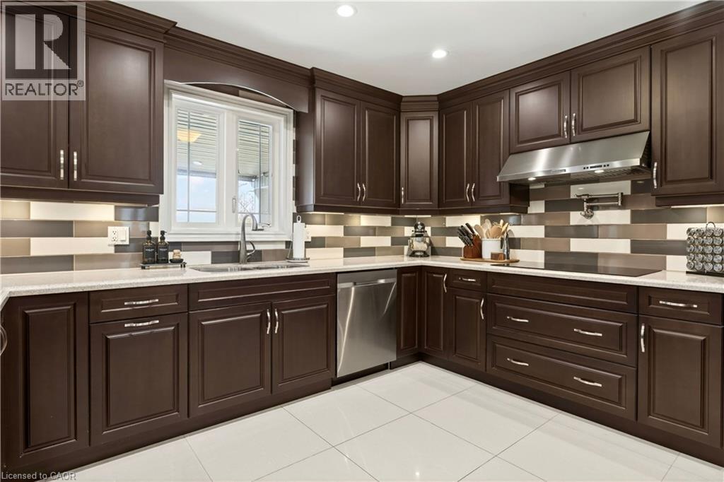 12 Aries Court, Hamilton, Ontario  L8W 3C8 - Photo 14 - 40820547