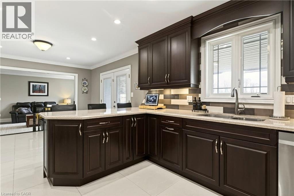 12 Aries Court, Hamilton, Ontario  L8W 3C8 - Photo 16 - 40820547