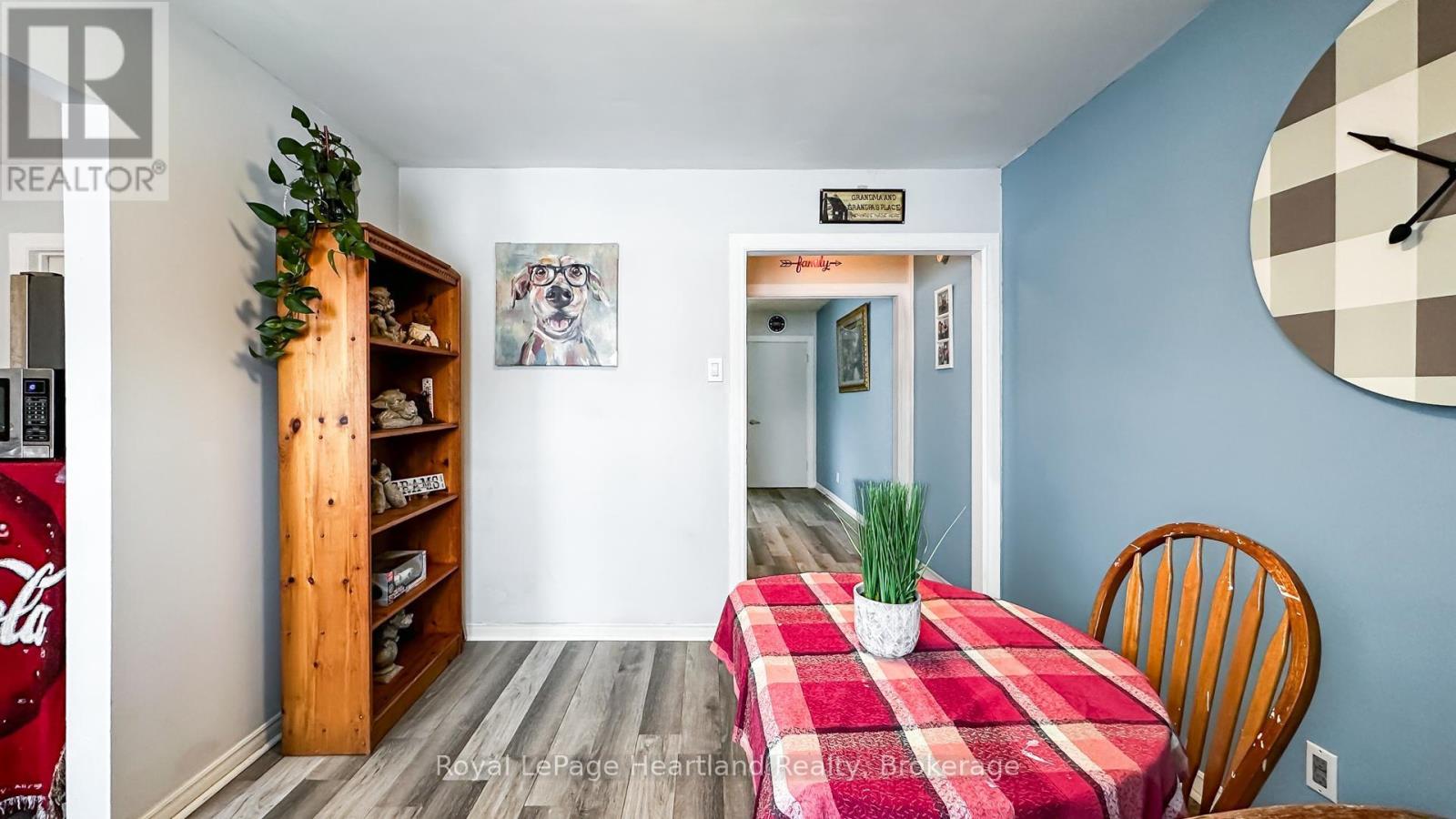 21 St Charles Place, Huron East, Ontario  N0M 1L0 - Photo 10 - X13012300