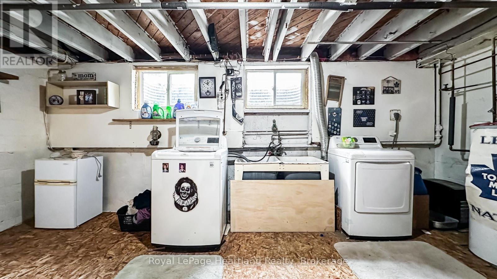 21 St Charles Place, Huron East, Ontario  N0M 1L0 - Photo 29 - X13012300