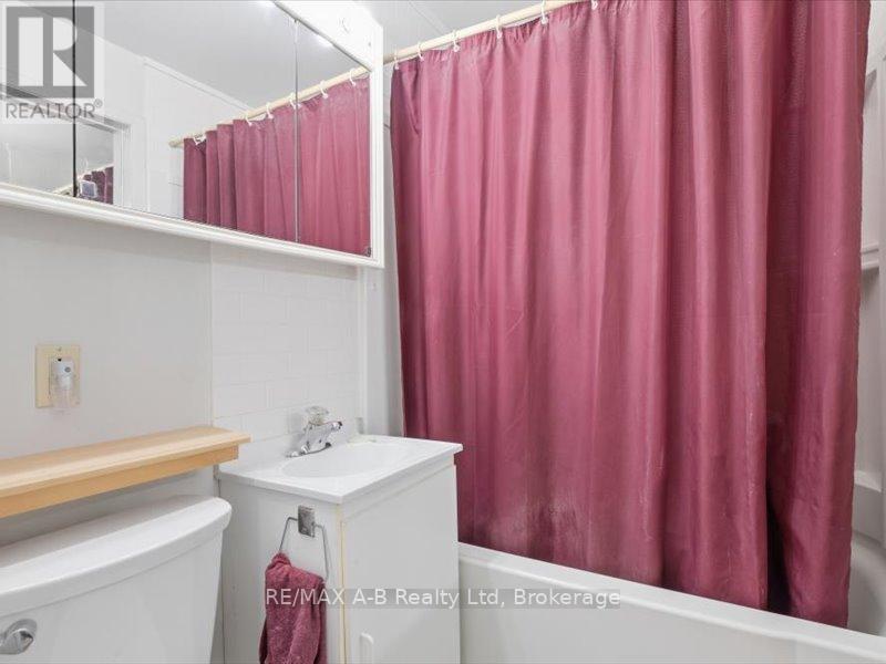 128 Louise Street S, Stratford, Ontario  N5A 2E5 - Photo 16 - X13012394