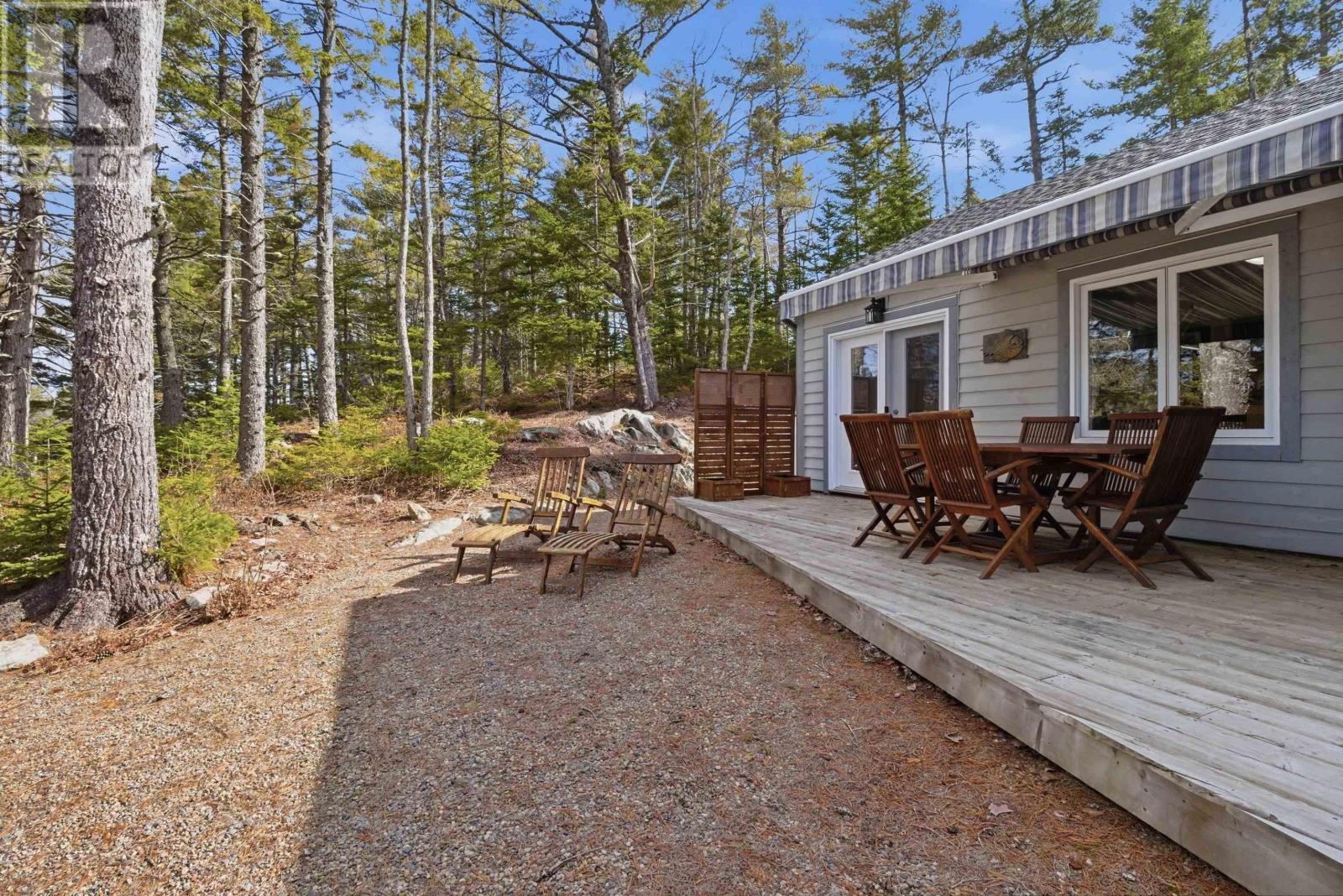 253 Meek Arm Trail, East Uniacke, Nova Scotia  B0N 1Z0 - Photo 27 - 202607786