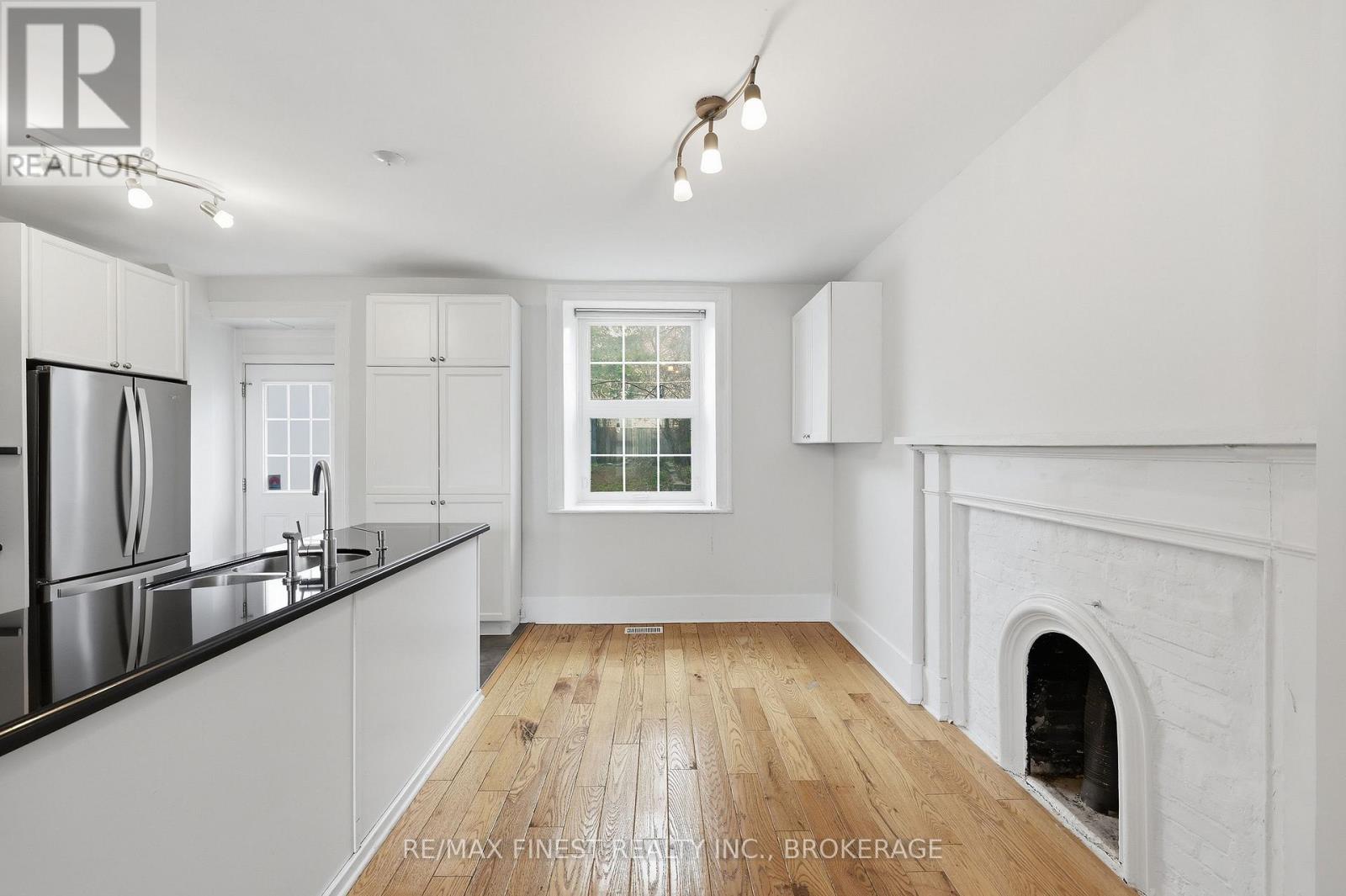 110 Yonge Street, Kingston, Ontario  K7M 1E7 - Photo 14 - X13012370