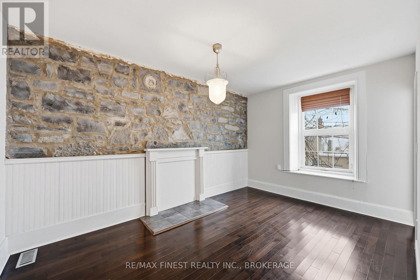 110 Yonge Street, Kingston, Ontario  K7M 1E7 - Photo 21 - X13012370