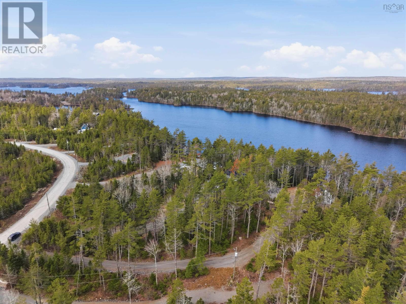 253 Meek Arm Trail, East Uniacke, Nova Scotia  B0N 1Z0 - Photo 32 - 202607786