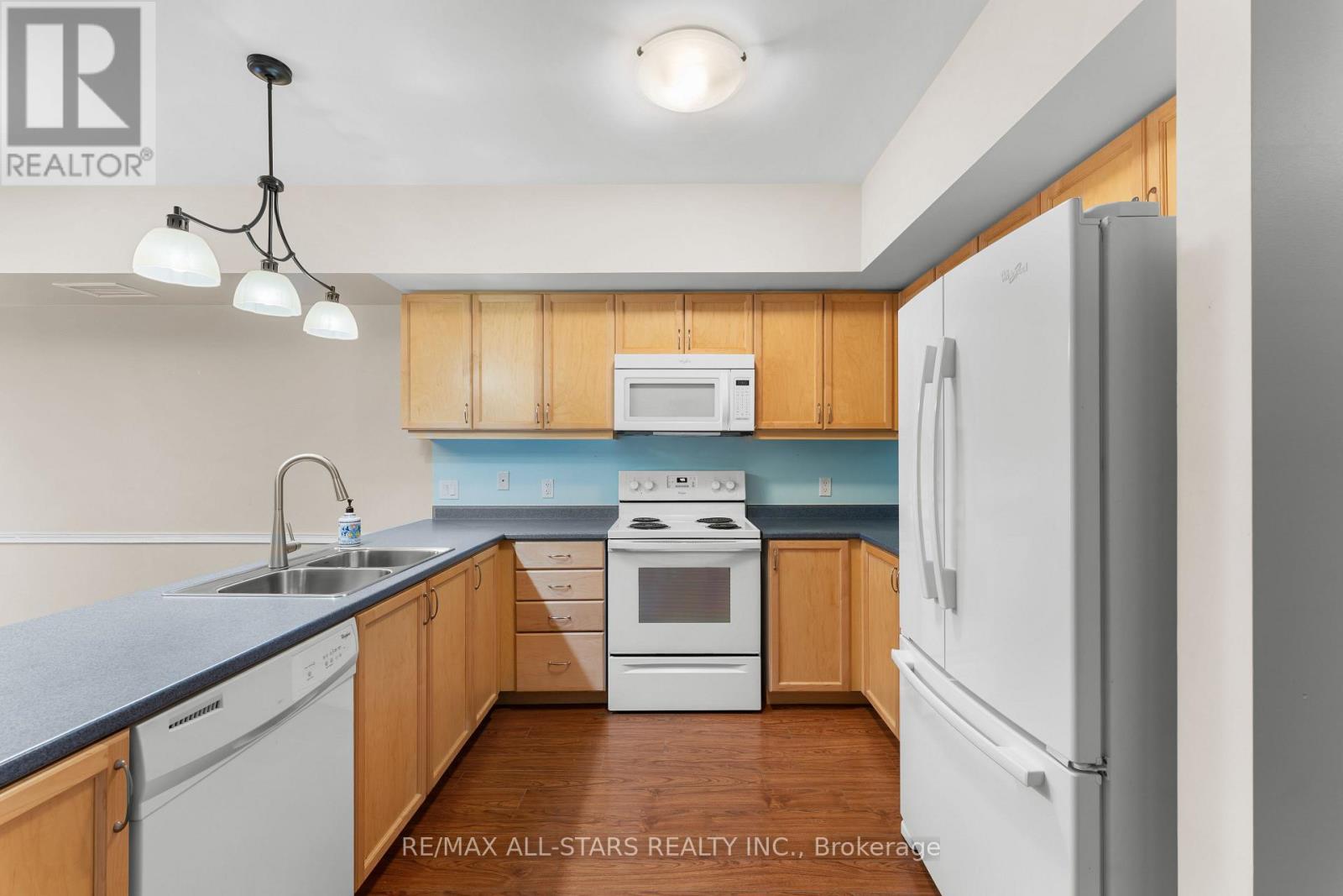 104 - 94 Francis Street W, Kawartha Lakes, Ontario  K0M 1N0 - Photo 16 - X13012236